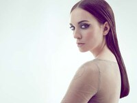 Simple Ethereal Photoshoots Image 6