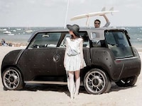 Foam-Bodied Beach Cruisers Image 2