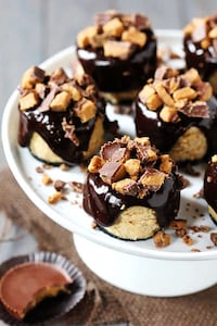 Chocolaty Peanut Cheesecakes Image 2