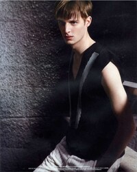 Pop-Cultural Mashup Menswear Image 7