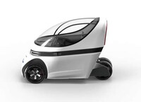 Tiny Tourist Autos Image 6