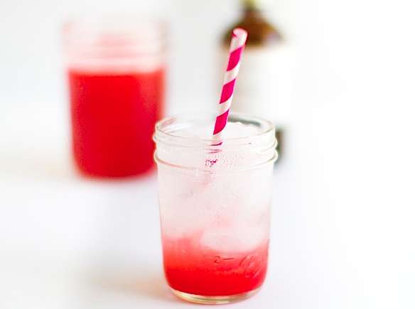 47 Tart Strawberry Summer Treats
