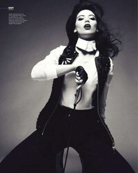 Provocative Socialite  Editorials Image 2