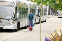 Sustainable Solar-Powered Scooters Image 6