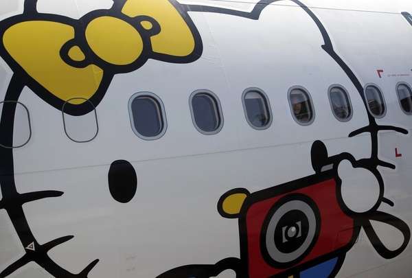 38 Bizarre In-Flight Services