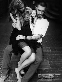 Romantic Rocker Photography Image 4