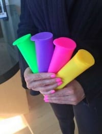 Squeeze-Tube Freezie Molds Image 6
