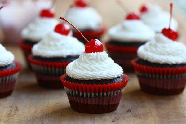 Sweet Soda-Infused Cupcakes