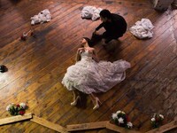 Rustic Fantasy Bridal Portraits Image 7