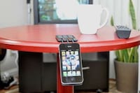 Back-Bending Smartphone Stands Image 6