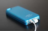Magnetic Smartphone Power Banks Image 3