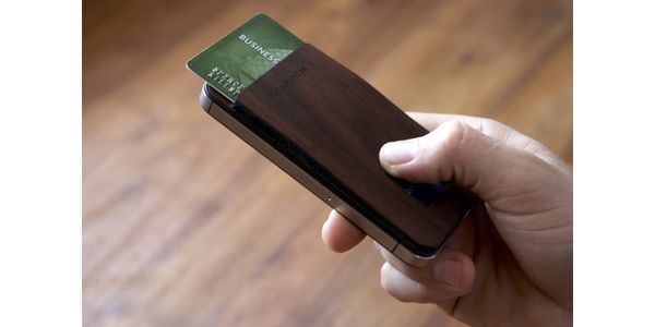 24 Practical Credit Card Holders
