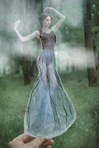 Paper Doll-Like Photography Image 2