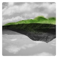Stained Reflection Scenery Image 6