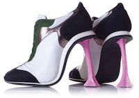 Bubble Gum Pumps Image 2