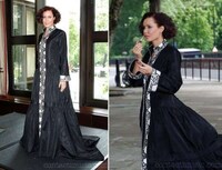 Islamic Red Carpet Fashion Image 3
