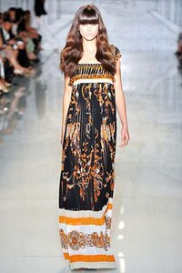 Gucci Just Showing Off Image 8
