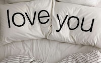 Vulgarity-Printed Pillow Cases Image 4