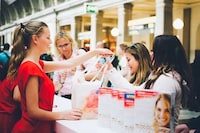 Social Media-Based Shops Image 3