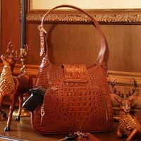 Firearm-Focused Purses Image 2