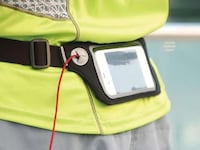 Tech-Focused Fanny Packs Image 2