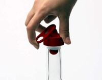 Pop Tab Wine Stoppers Image 4