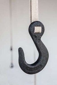 Modular Masculine Hanging Systems Image 5