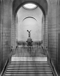 Ghostly Museum Timelapse Photos Image 7
