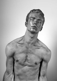 Stark Dancer Portraits Image 2