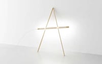 Modern Easel-Like Lamps Image 3