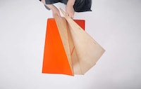 Intricate Origami Dining Sets Image 6