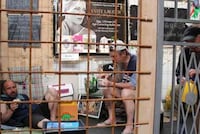 Dehumanizing Zoo Exhibitions Image 3