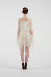 Eyesight-Activated Dresses Image 8