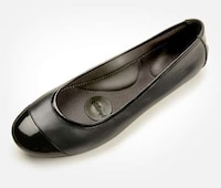 Ergonomically Stylish Summer Shoes Image 4