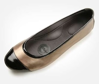 Ergonomically Stylish Summer Shoes Image 6