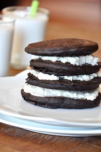 Healthy Cookie-Inspired Pancakes Image 7