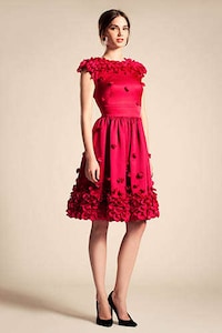 Feminine 50s-Inspired Couture Image 5