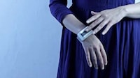 Touch-Connecting Bracelets Image 5