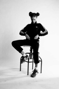 Playful 90s-Inspired Sportswear Image 6