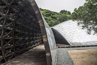 Eco-Friendly Temporary Libraries Image 8