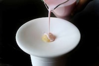 Ceramic-Merged Desserts Image 4