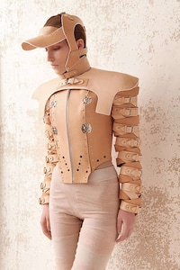 Fashion-Forward Orthopedic Corsets Image 7
