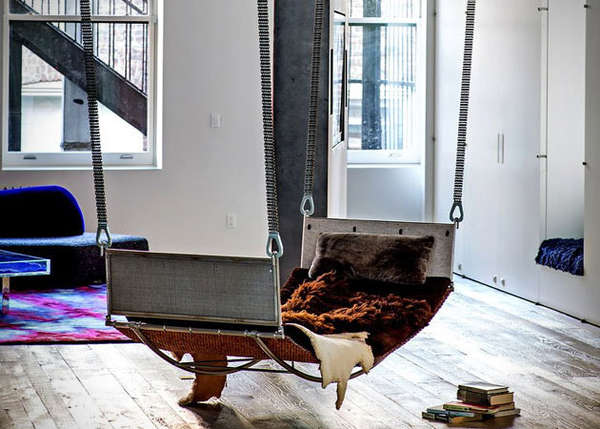 34 Lounge-Worthy Outdoor Hammocks