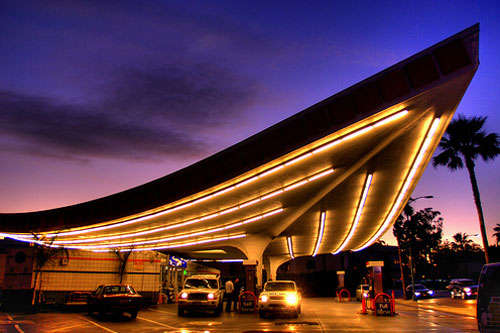 19 Examples of Retro-Inspired Architecture