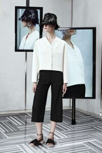 Futuristic Resort Lookbooks Image 5