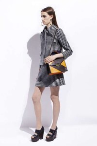 Retro Resort Lookbooks Image 5