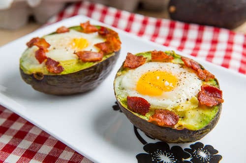 DIY Baked Egg Avocados