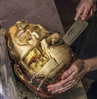 Hyperrealisitc Serial Killer Cakes Image 2
