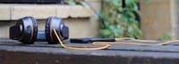 Phone-Charging Headphones Image 5