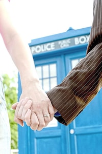 Sci-Fi Engagement Photos Image 4